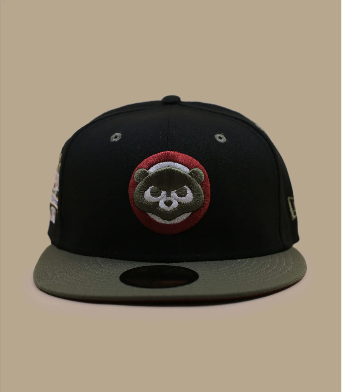 NEW ERA Side Patch 59Fifty Chicago Cubs Black New Olive â Image 2